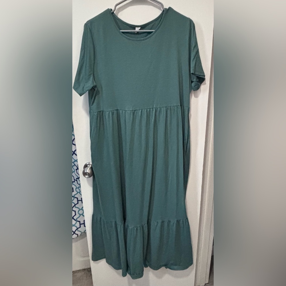 Midi Short-Sleeve Babydoll Dress in Teal